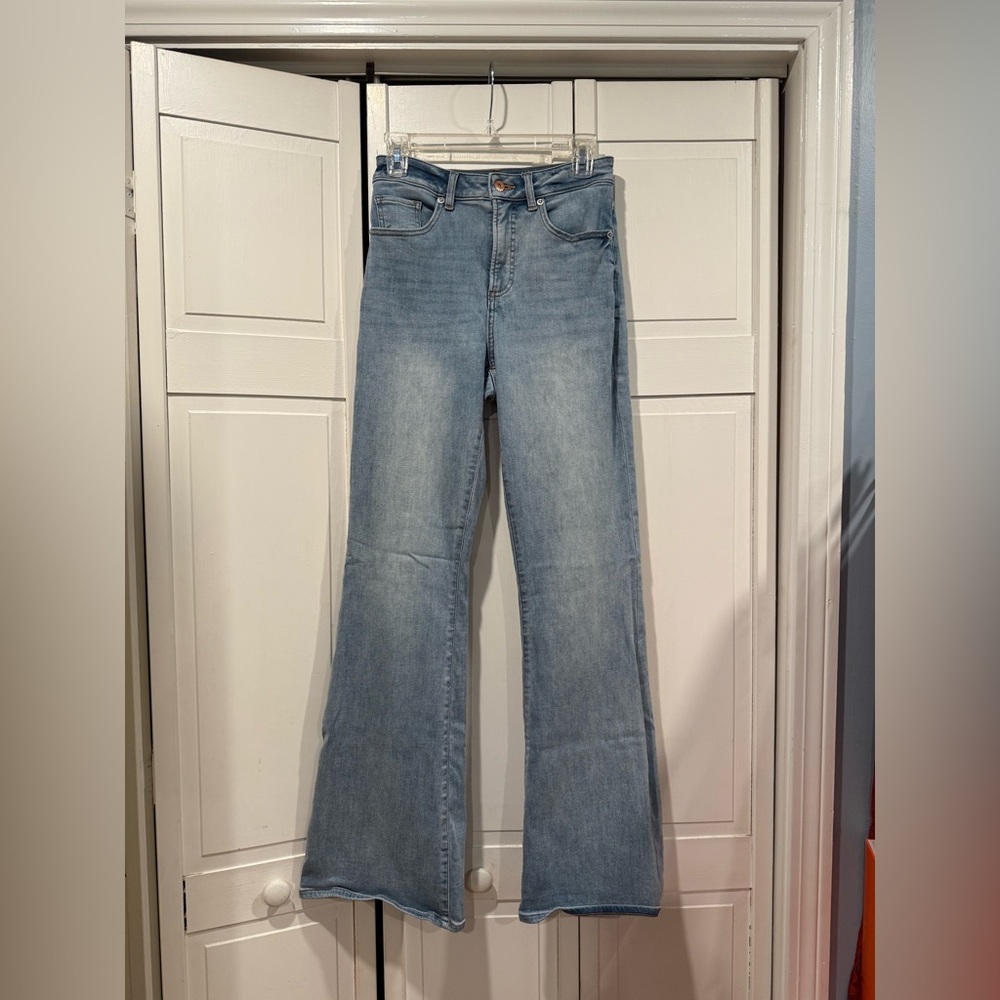 Express curvy flare high‎ rise size 4R GUC
